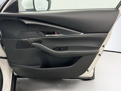 Used 2025 MAZDA CX-30 AWD 2.5 S w/ Preferred Package image 34