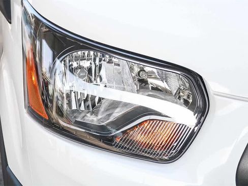 New 2025 Ford Transit 250 image 4