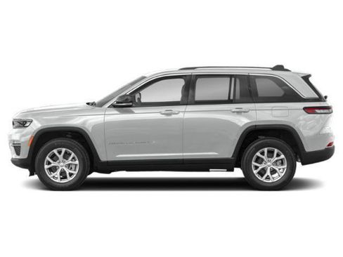 Certified 2023 Jeep Grand Cherokee Limited AWD/4WD image 2