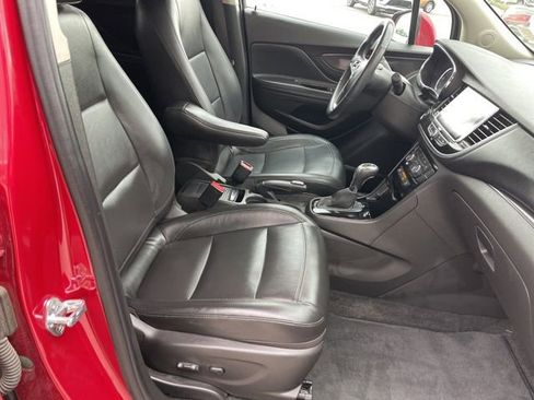 Used 2019 Buick Encore Essence w/ Experience Buick Package image 20