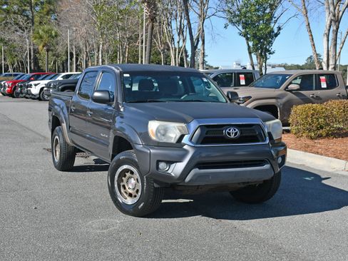 Used 2014 Toyota Tacoma PreRunner image 6