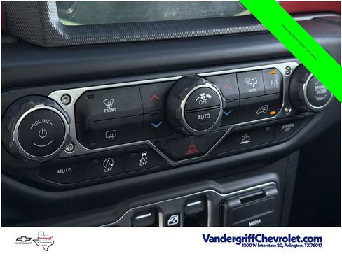 Used 2021 Jeep Gladiator Rubicon AWD/4WD image 18