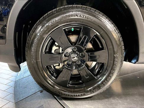 Used 2020 Honda Ridgeline Black Edition image 13