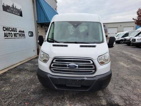 Used 2016 Ford Transit 150 XLT image 3