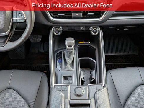 Certified 2025 Toyota Grand Highlander FWD image 21