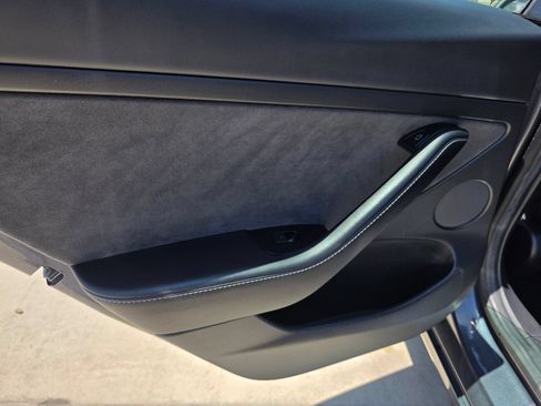 Used 2021 Tesla Model 3 Standard Range Plus RWD image 12