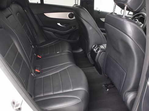 Used 2022 Mercedes-Benz GLC 300 image 18