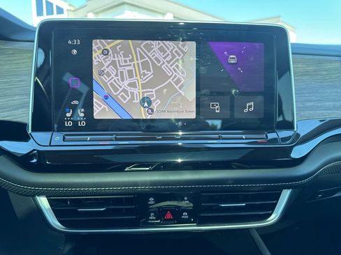 Used 2024 Volkswagen Atlas SEL Premium R-Line AWD/4WD image 20