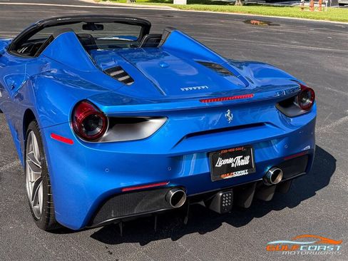 Used 2019 Ferrari 488 Spider RWD image 48