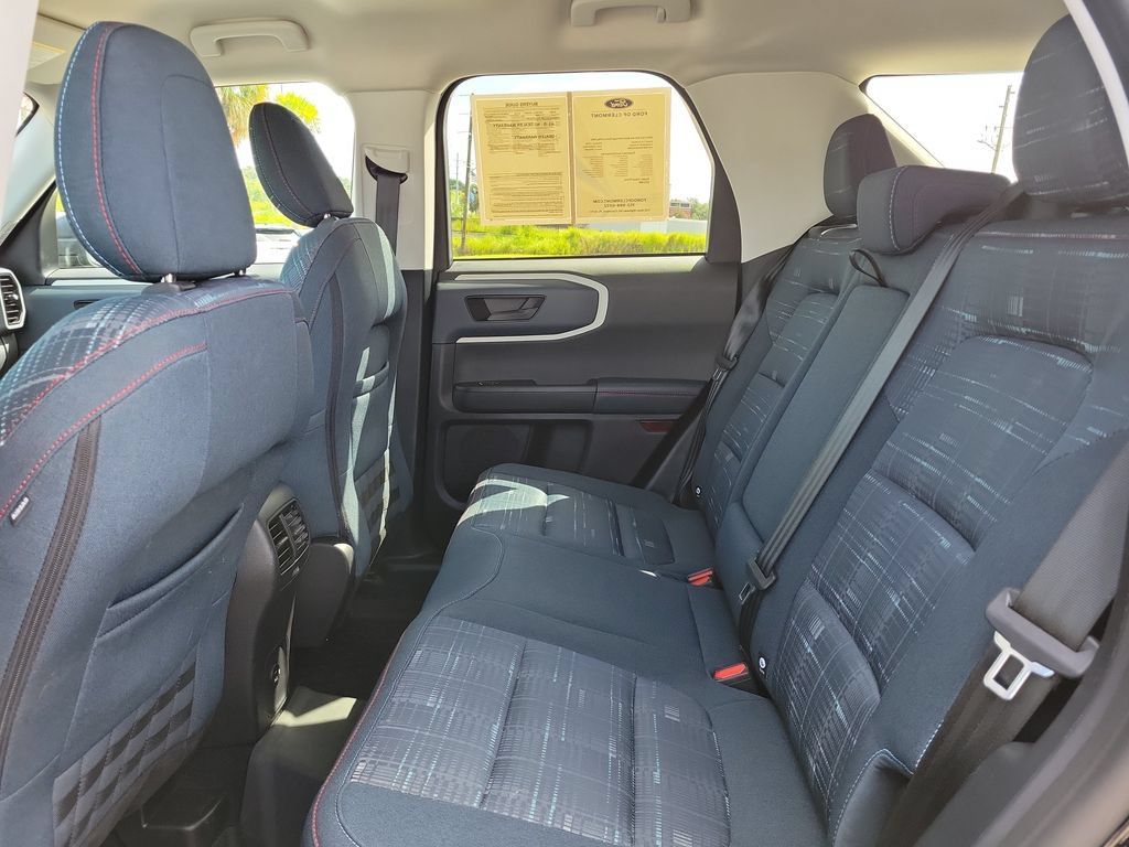 Used 2024 Ford Bronco Sport Heritage w/ Heritage Convenience Package AWD/4WD image 8