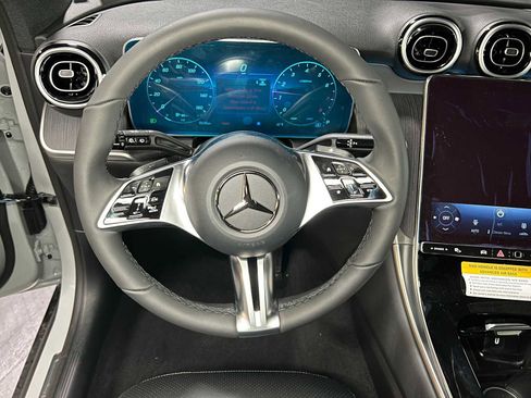 New 2026 Mercedes-Benz GLC 300 4MATIC image 26