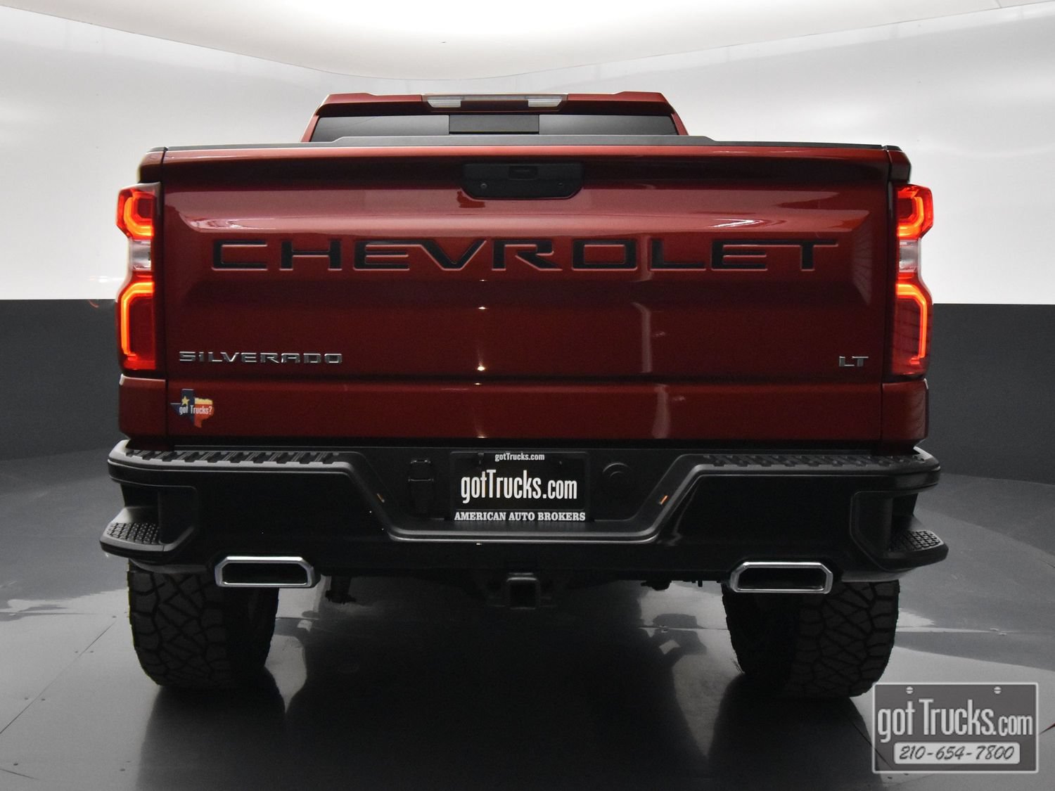 Used 2020 Chevrolet Silverado 1500 LT Trail Boss AWD/4WD image 6