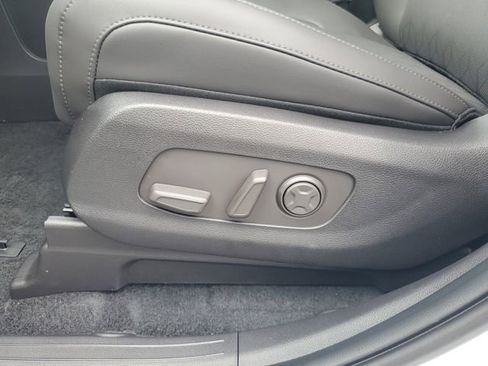 New 2026 Kia Carnival SX image 16