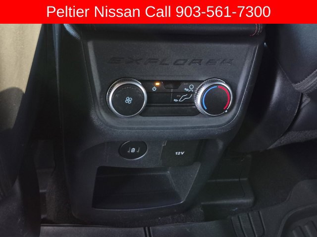 Used 2025 Ford Explorer ST-Line w/ ST-Line Street Pack AWD/4WD image 27