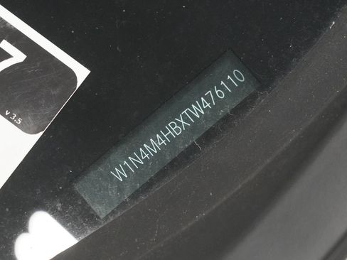 New 2026 Mercedes-Benz GLB 250 4MATIC image 36