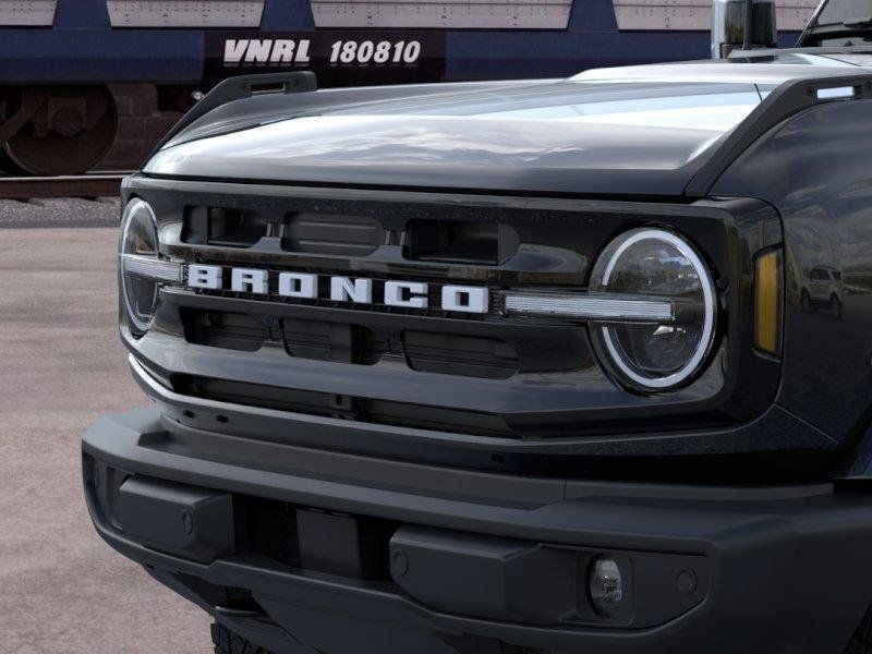 New 2026 Ford Bronco Outer Banks AWD/4WD image 19