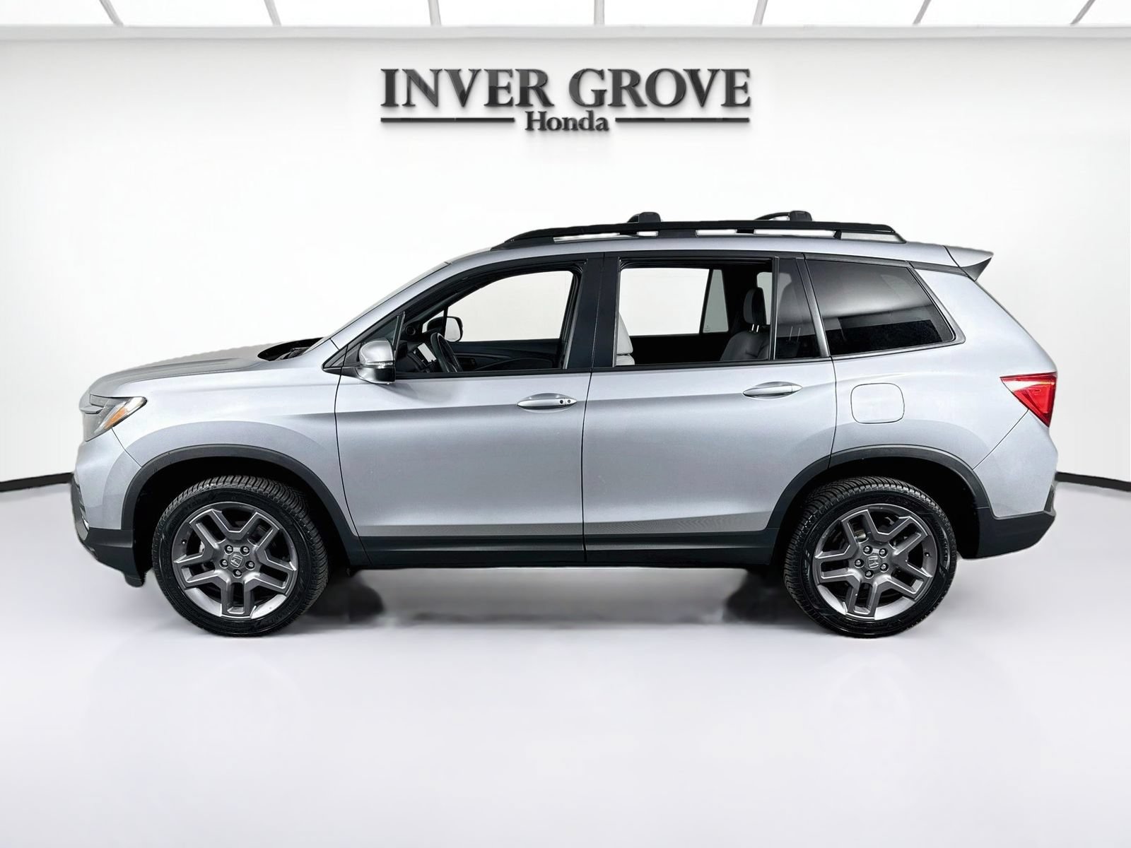 Certified 2023 Honda Passport EX-L image 8