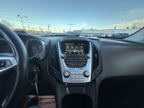 Used 2014 Chevrolet Equinox LTZ image 18