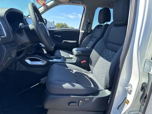New 2026 Nissan Frontier SV w/ All-Weather Content Package image 15