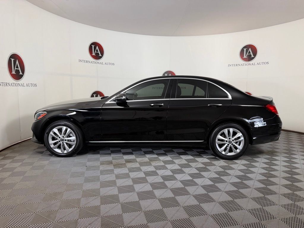 Used 2019 Mercedes-Benz C 300 4MATIC Sedan image 9
