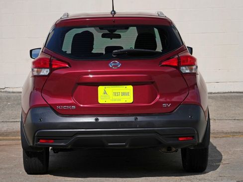 Used 2020 Nissan Kicks SV FWD image 44