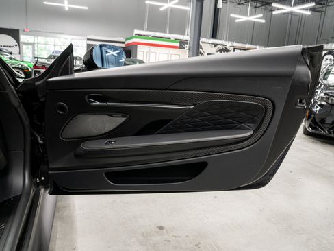 Used 2025 Aston Martin DB12 Convertible RWD image 38