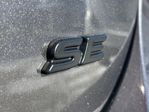 Certified 2023 Toyota Camry SE image 9