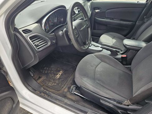 Used 2012 Chrysler 200 LX FWD image 11