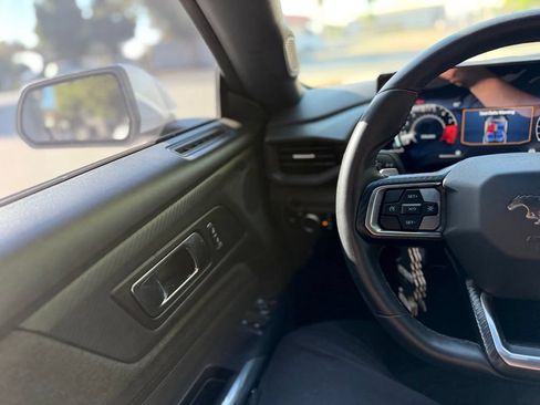 Used 2024 Ford Mustang GT RWD image 7