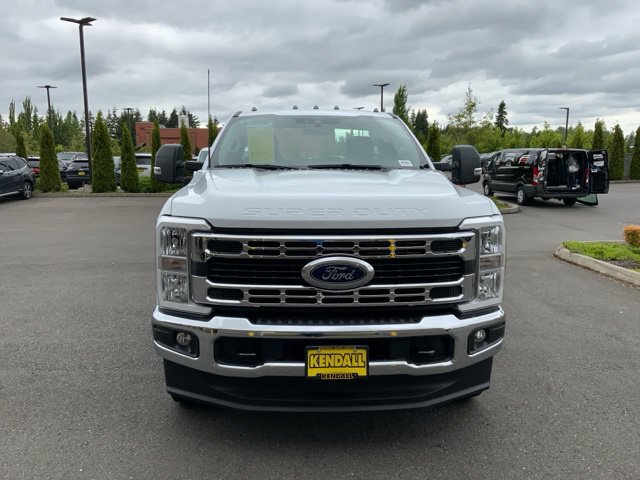 New 2025 Ford F350 XL w/ XL Chrome Package AWD/4WD image 2