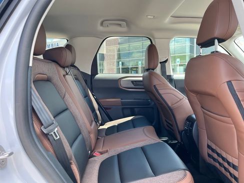 New 2026 Ford Bronco Sport Outer Banks w/ Outer Banks Tech Package+ AWD/4WD image 8