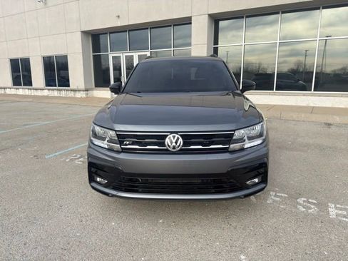 Used 2021 Volkswagen Tiguan SE R-Line image 6