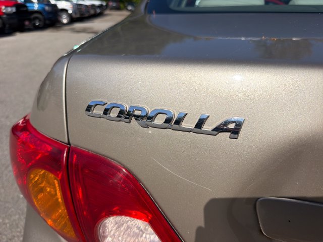 Used 2009 Toyota Corolla LE w/ All Weather Guard Pkg FWD image 9