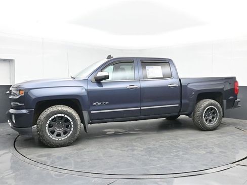 Used 2018 Chevrolet Silverado 1500 LTZ Z71 w/ Centennial Edition image 14
