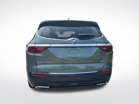 Used 2023 Buick Enclave Essence AWD/4WD image 3
