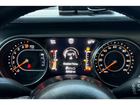 Used 2022 Jeep Wrangler Unlimited Sport image 28