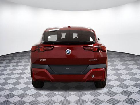 Used 2025 BMW X2 xDrive28i w/ Convenience Package image 8