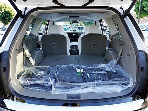 New 2026 Hyundai Palisade Limited image 17