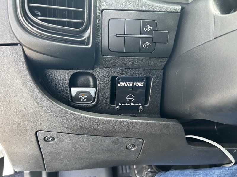 Used 2024 RAM ProMaster 2500 w/ Power Group FWD image 10