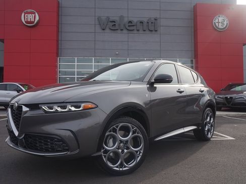 Used 2024 Alfa Romeo Tonale Ti w/ Active Assist Package image 1