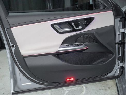 Certified 2025 Mercedes-Benz E 350 Sedan image 9