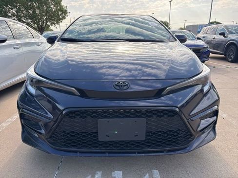 Used 2024 Toyota Corolla SE FWD image 2