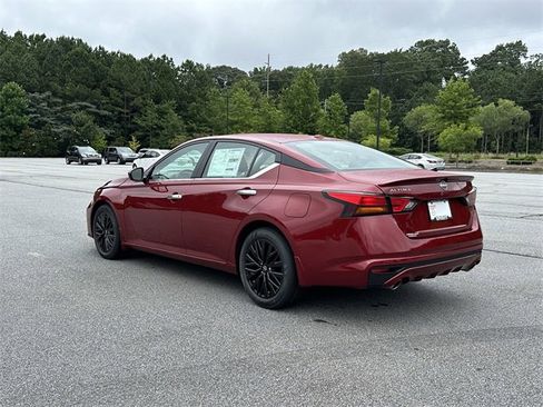 New 2025 Nissan Altima 2.5 SV w/ SV Special Edition Package image 6