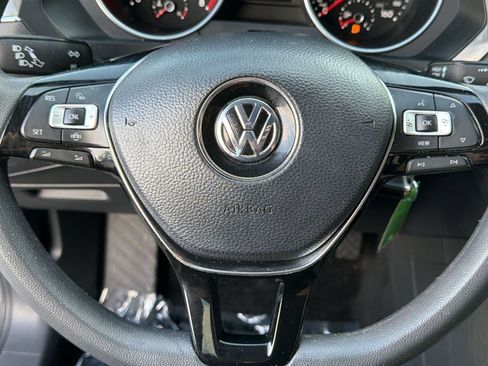 Used 2021 Volkswagen Tiguan S FWD image 23
