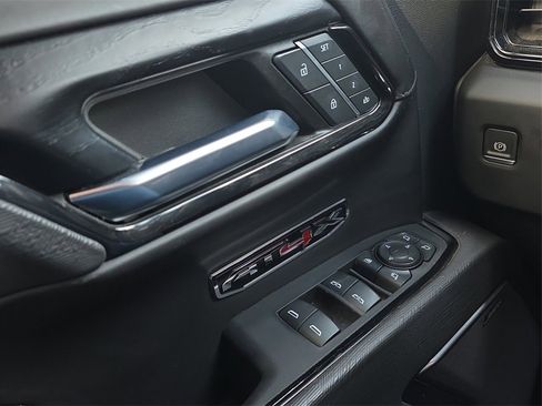 Used 2023 GMC Sierra 1500 AT4X w/ AT4X AEV Edition image 11