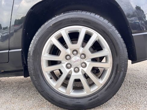 Used 2015 GMC Acadia SLT w/ Premium Edition FWD image 14