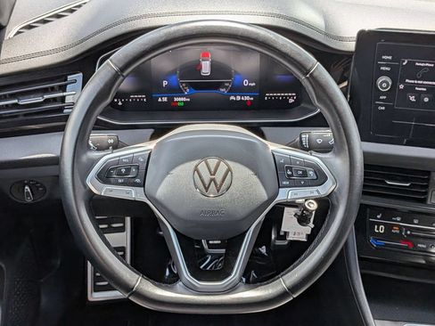 Used 2025 Volkswagen Jetta Sport FWD image 19