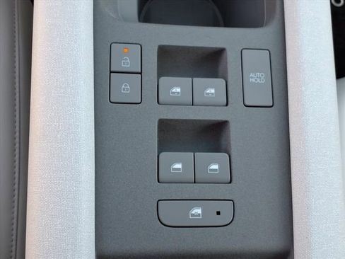 New 2025 Hyundai Ioniq 6 SEL RWD image 13