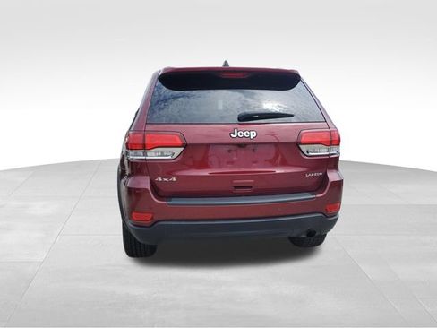 Used 2020 Jeep Grand Cherokee Laredo w/ 18" Wheel & 8.4" Radio Group AWD/4WD image 5