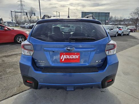Used 2014 Subaru Crosstrek 2.0i Premium AWD/4WD image 5